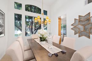 11_10981216_156319_156319-EI-111