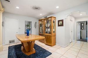 13_10976378_156583_156583-EI-113