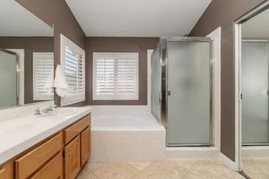 31_11044805_158243_158243-EI-131