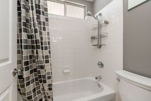 35_11044812_158243_158243-EI-135