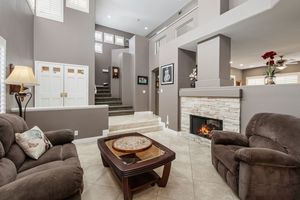 9_11044789_158243_158243-EI-109