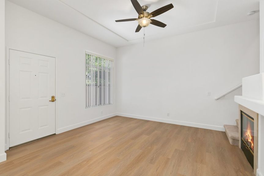 10_11138126_161499_161499-EI-110