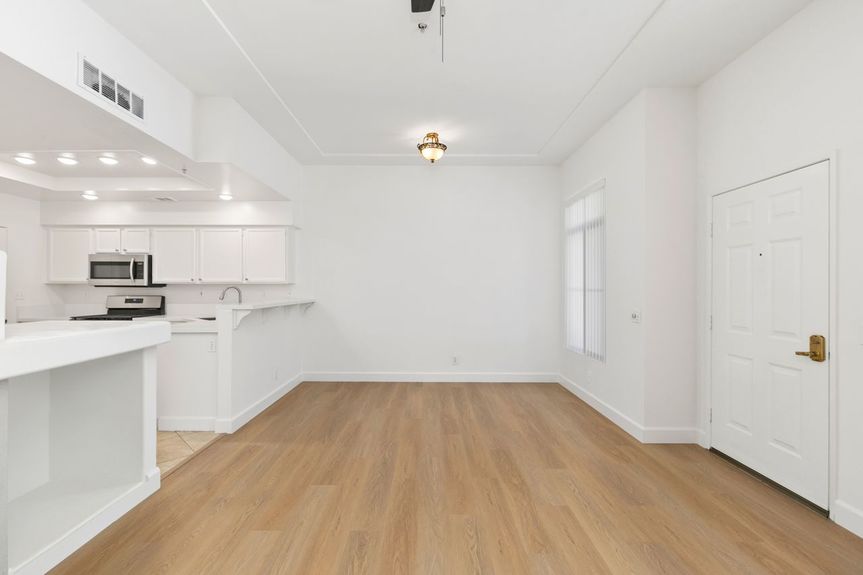 8_11138129_161499_161499-EI-108