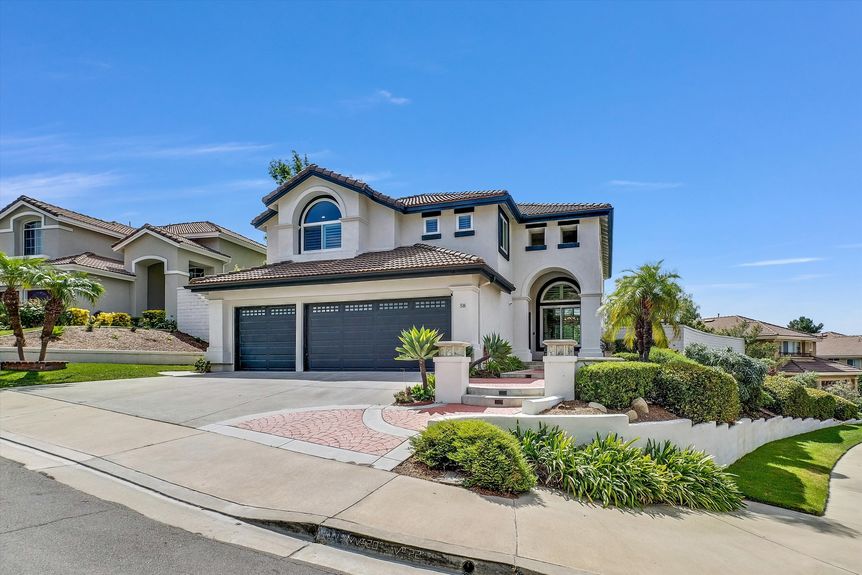 03-B604292C-2E27-4ABC-B302-6CA010C9A110