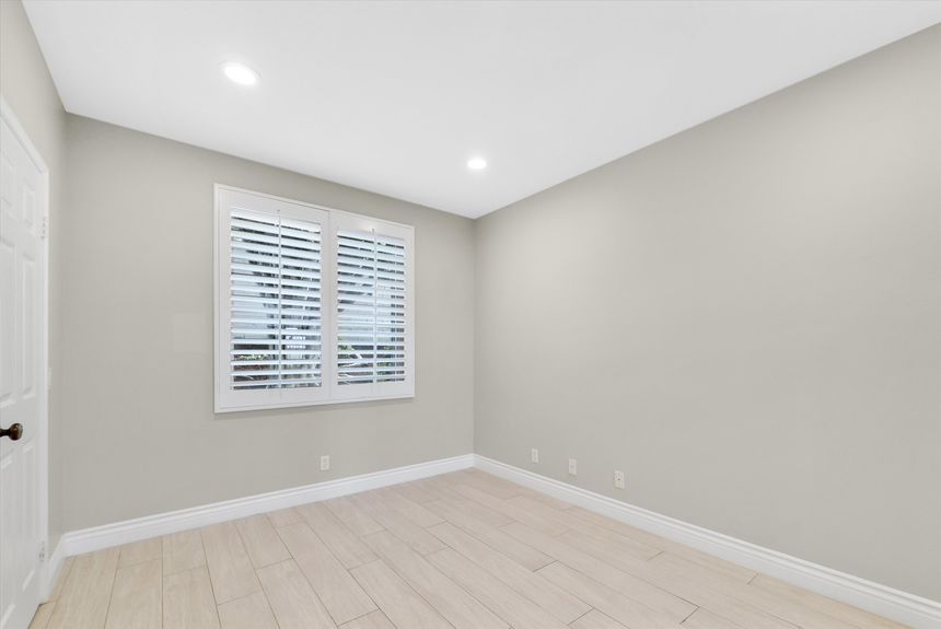 12-img_20230919_120046_00_086-img_20230919_120046_00_090