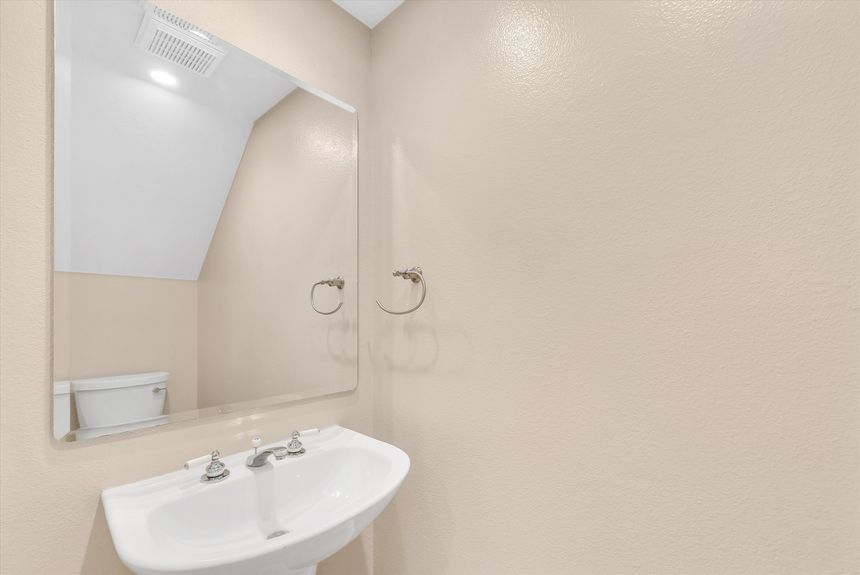 18-img_20230915_124903_00_121-img_20230915_124903_00_125