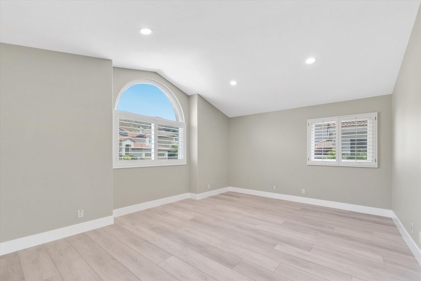 22-img_20230919_123735_00_216-img_20230919_123735_00_220