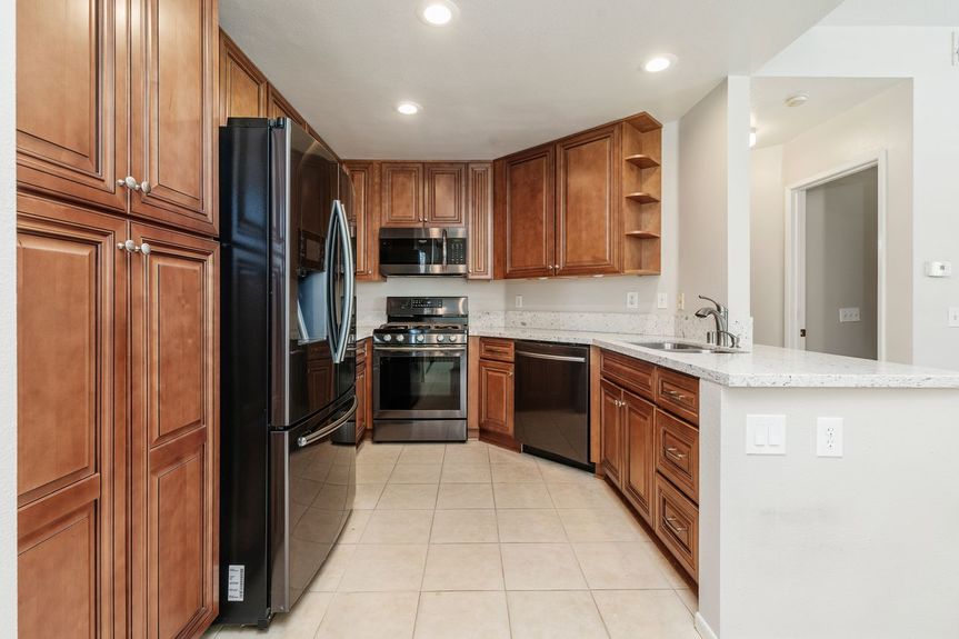 22_11234293_164383_164383-EI-122