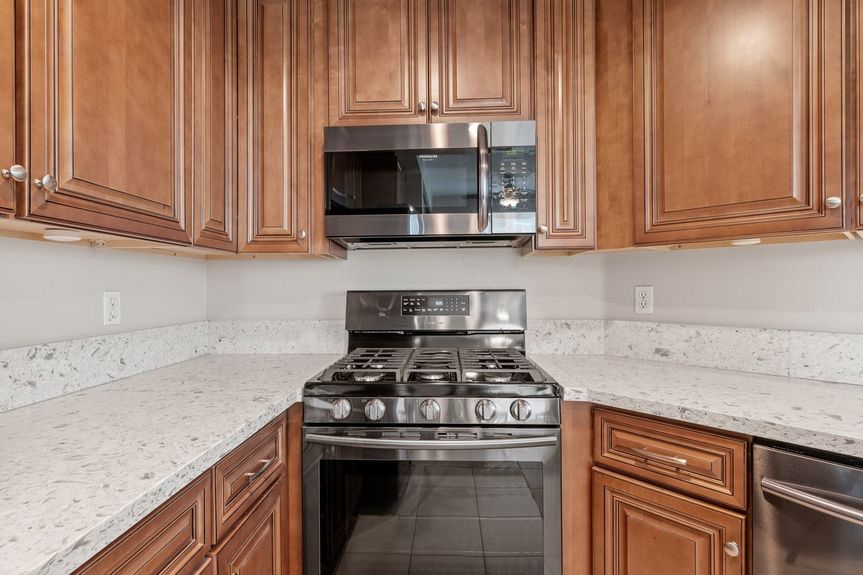 25_11234294_164383_164383-EI-125