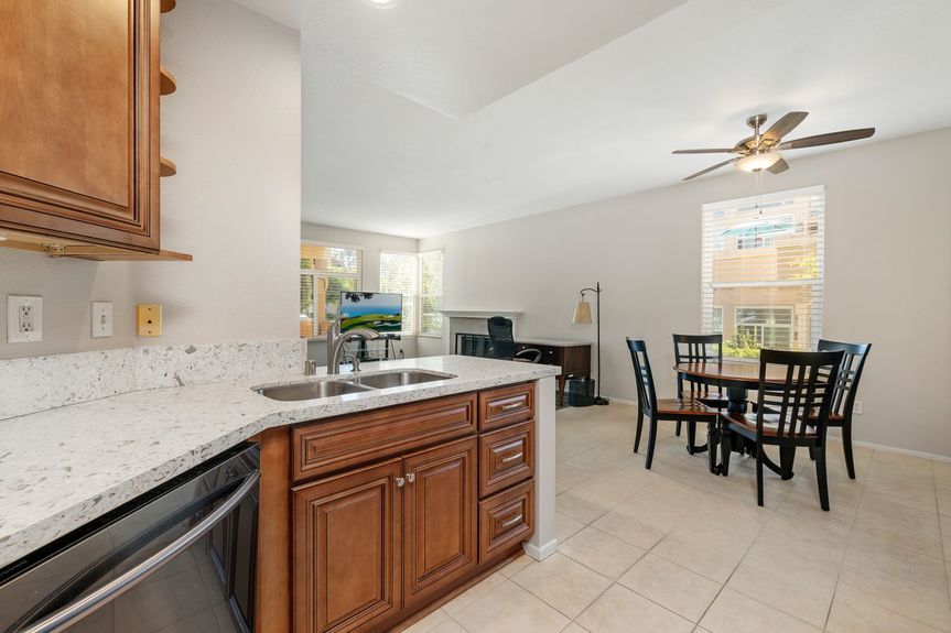 26_11234291_164383_164383-EI-126