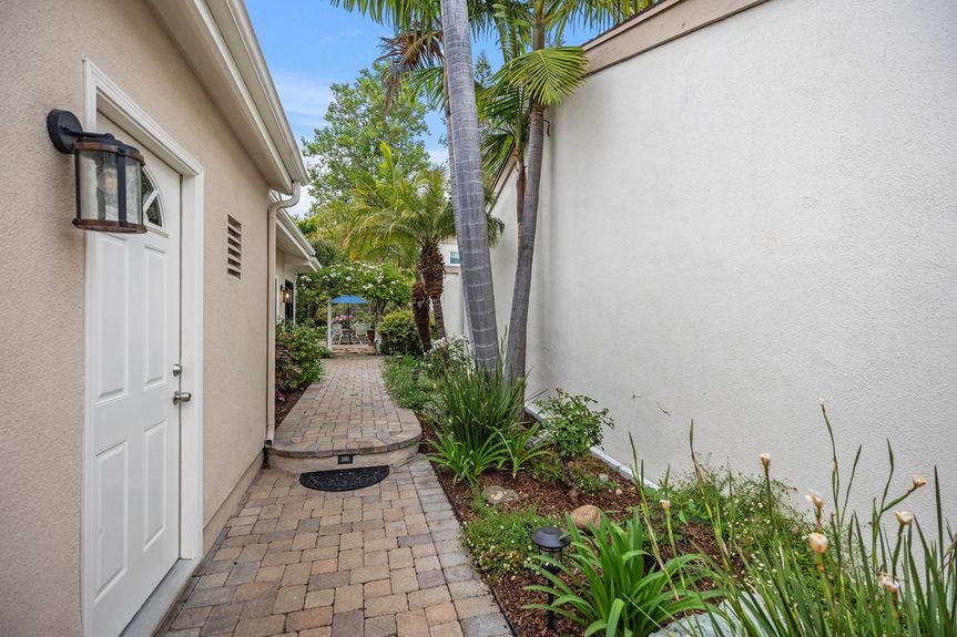 05_5_11416918_169388_169388-EI-105