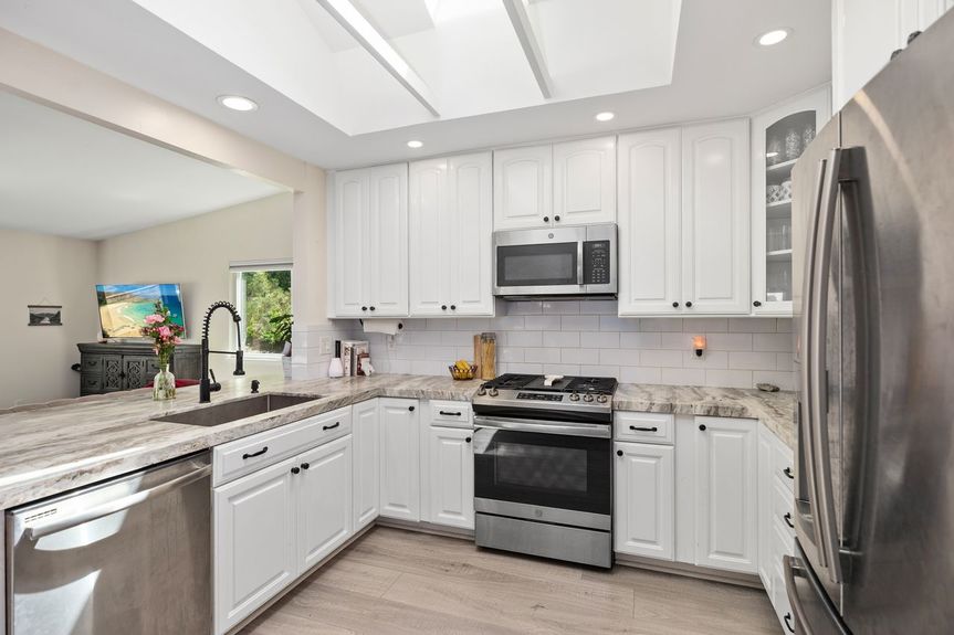 10_11441629_170267_170267-EI-110