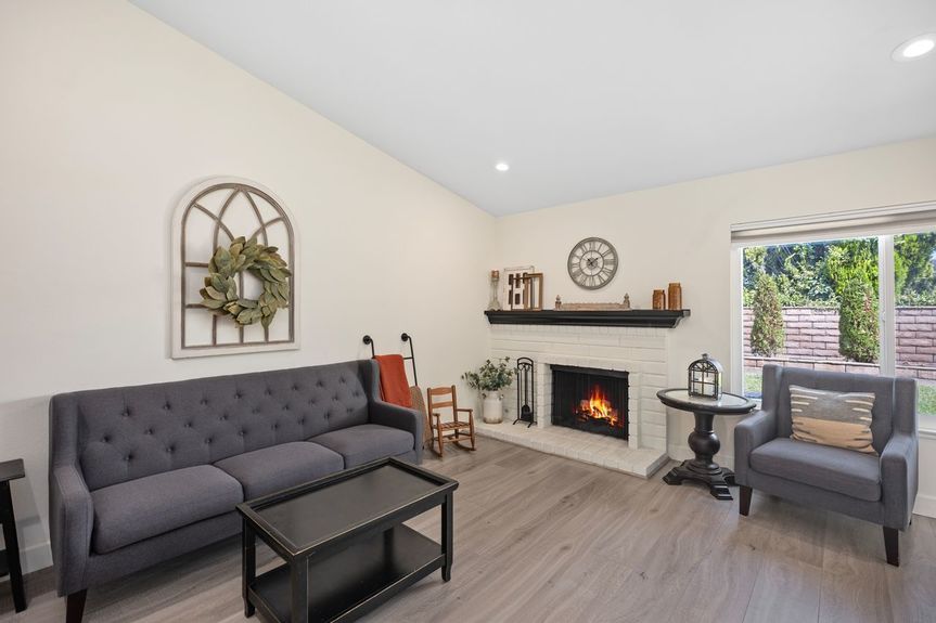 21_11441637_170267_170267-EI-121