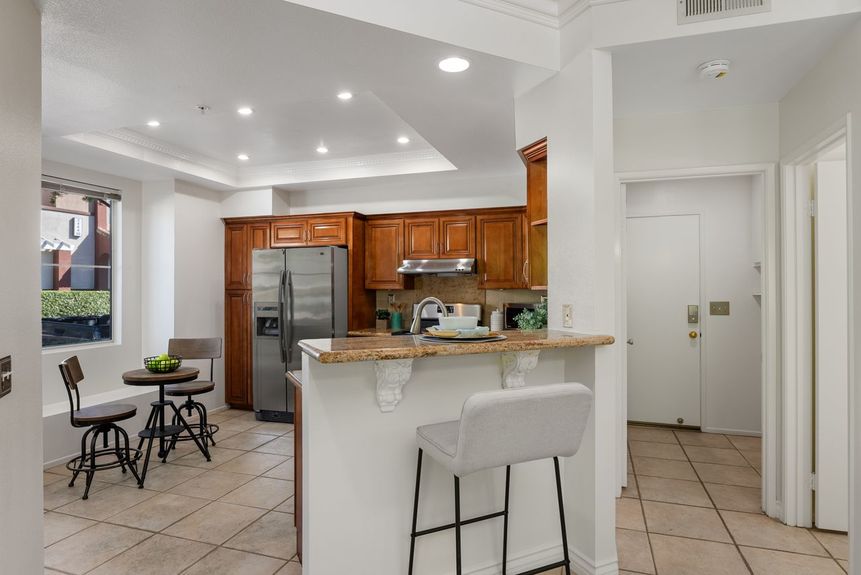 14_11524276_172477_172477-EI-114