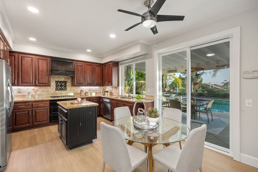 15_14_11570644_173892_173892-EI-114