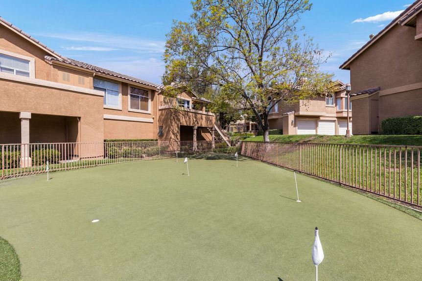 516_11233504_27_10296654_137008_137008-ei-127_51291660667_o