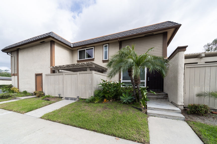 01_26283 Via Roble_001