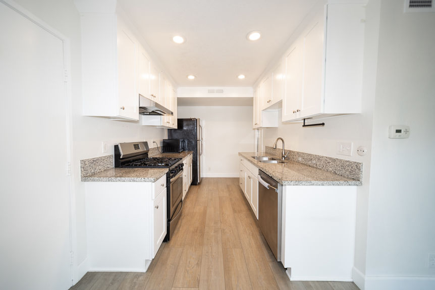 06_26283 Via Roble_006