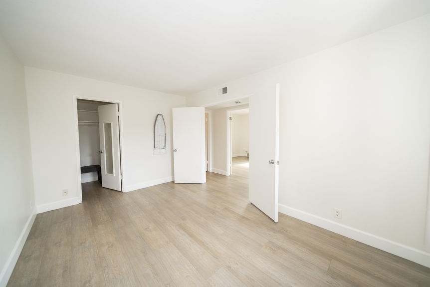 13_26283 Via Roble_015