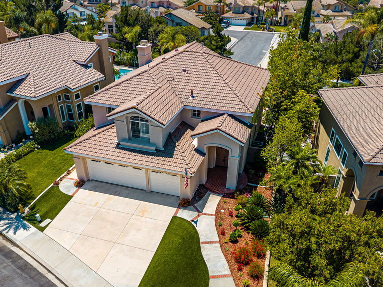 67_67-web-or-mls-DJI_20260626120418_0002_D