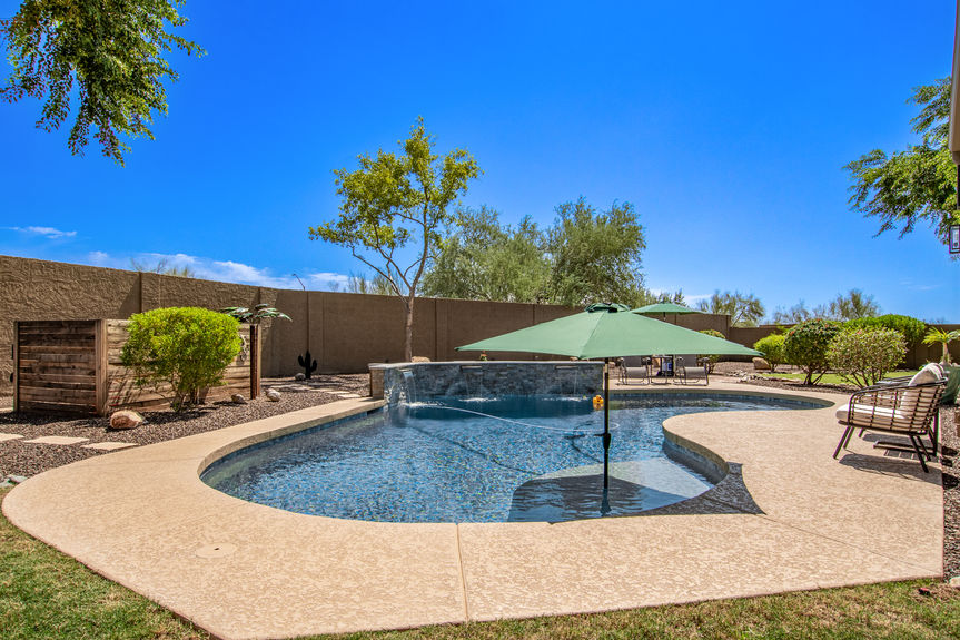 10 Sleepy Ranch 4837