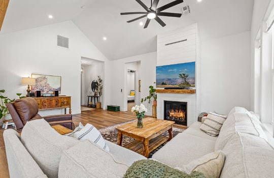 2943 W Castle Pines Rd, Williams-17
