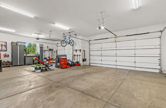 2943 W Castle Pines Rd, Williams-43