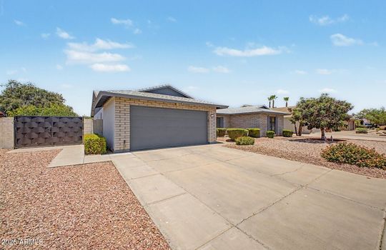 6116 W Willow Ave-03