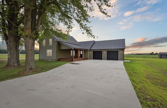 01-4798-N-Loomis-Rd-Mt-Pleasant-MI-48858-WindowStill-DTN-01