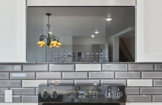 17-4798-N-Loomis-Rd-Mt-Pleasant-MI-48858-WindowStill-11