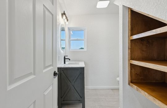 22-4798-N-Loomis-Rd-Mt-Pleasant-MI-48858-WindowStill-16