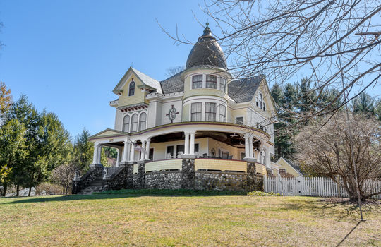 174 Lamplighter Ln Newington CT_DSC2753_exterior