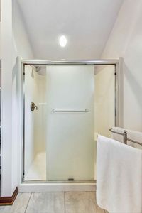 1329 E Bailey RD_img (23)