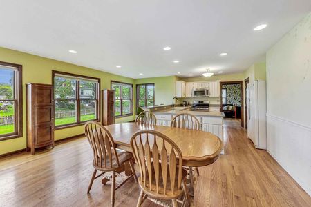 1329 E Bailey RD_img (9)