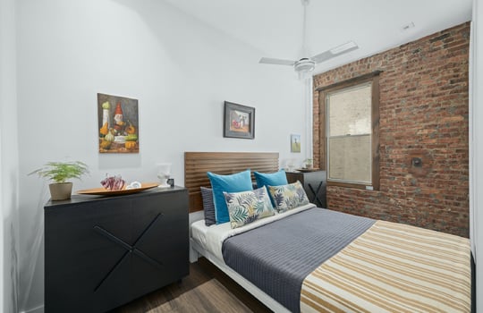 4401.4.B5.bed2.large.Jacob-Wood-real-estate-agent-new-york-city-brooklyn-coop
