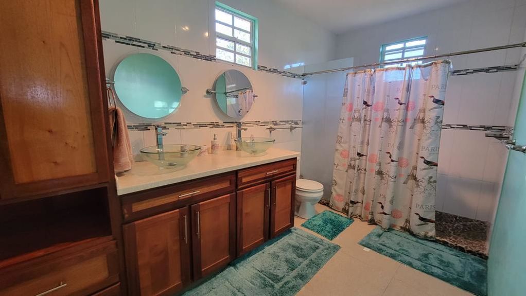 WhatsApp Image 2022-10-05 at 10.03.39 AM (1)