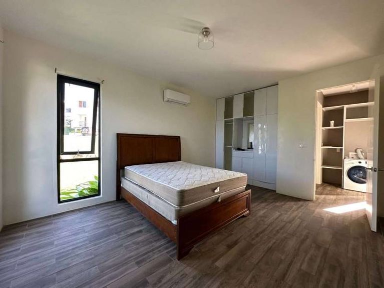 IMG_5718-scaled-800x600_c_epl_slider