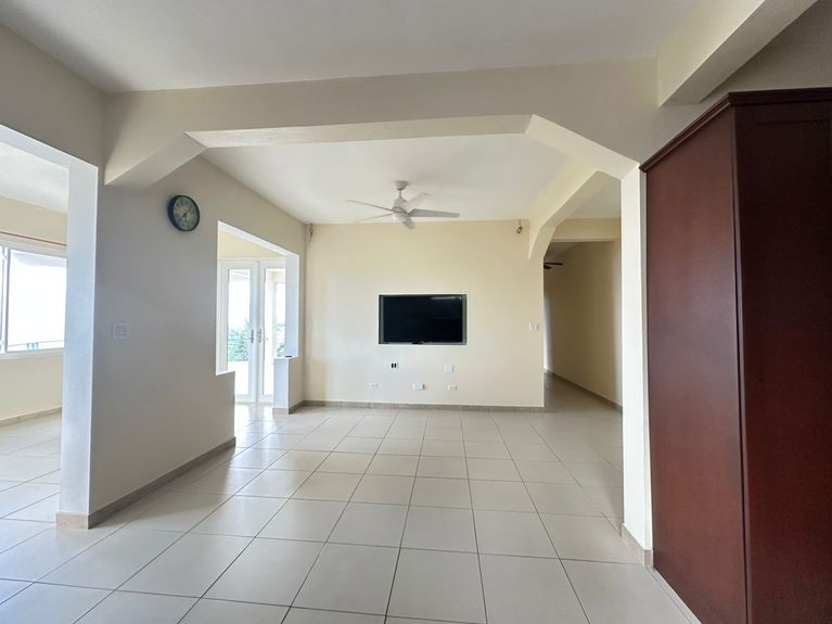 WhatsApp Image 2025-02-25 at 23.01.39_0b1fcf6c