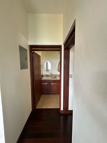 WhatsApp Image 2025-04-11 at 01.56.27_40fd4d55