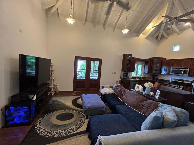 36a9ee24-ec00-4e53-9de4-eb619898bda1