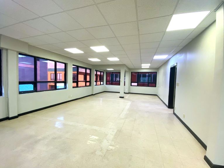 WhatsApp Image 2025-12-03 at 00.53.10_7e4b5d57