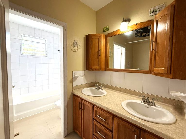 WhatsApp Image 2026-01-13 at 10.06.24 AMfff