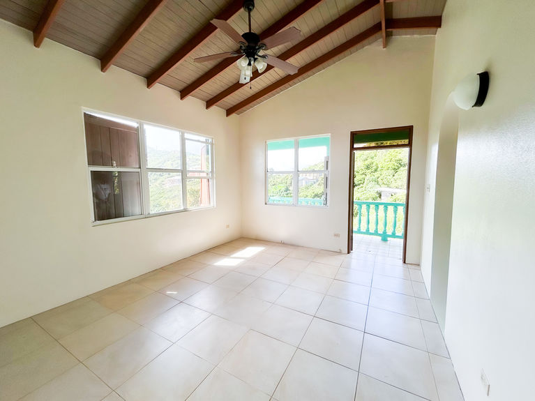 f4b81909-9c51-4832-b1a1-6feec83fcda3