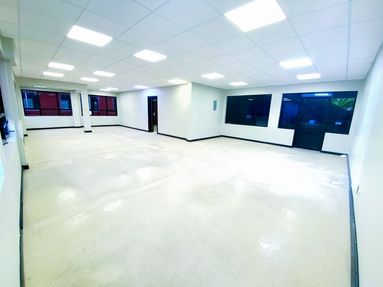 WhatsApp Image 2025-12-03 at 00.53.10_a91131aa