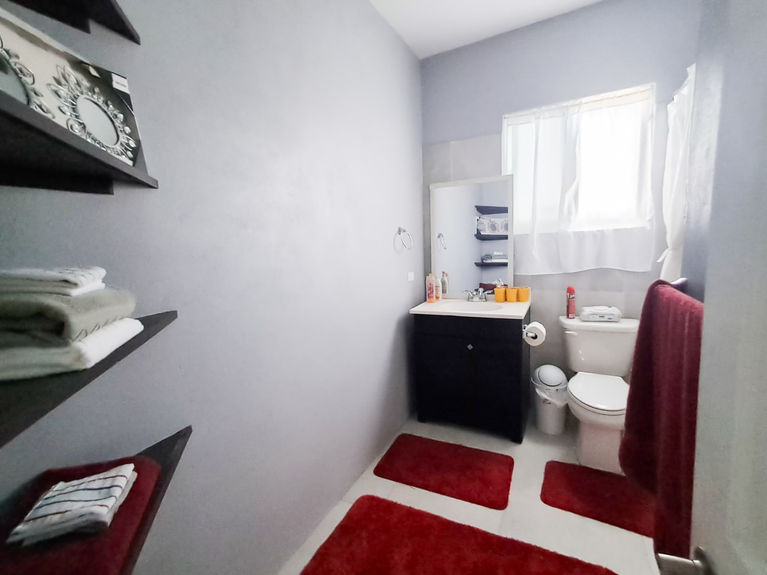 Bathroom - 1 Bedroom Baughers Bay