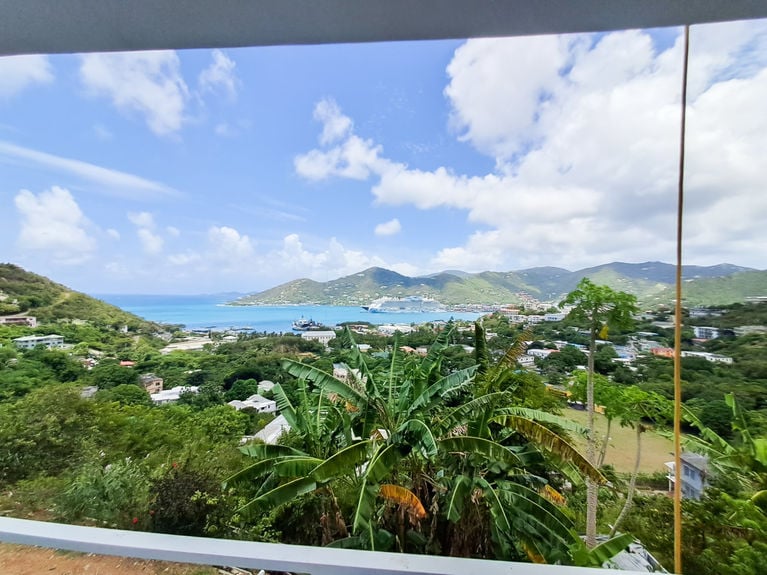 Bedroom Porch View - 1 Bedroom Baughers Bay