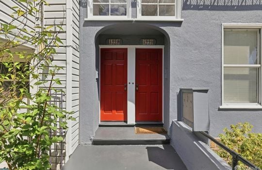 1770Quesada-doors