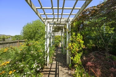 106-web-or-mls-DSC_6824
