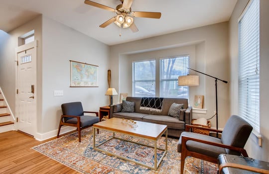 1601 Miriam Avenue Suite 300-large-007-004-Living Room-1500&#215;1000-72dpi