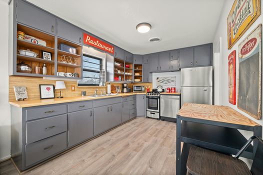 011-458473-209 E Travis20240226_0011_13122728